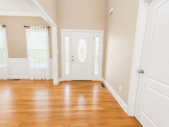 5th image of 2536 Avondale Dr