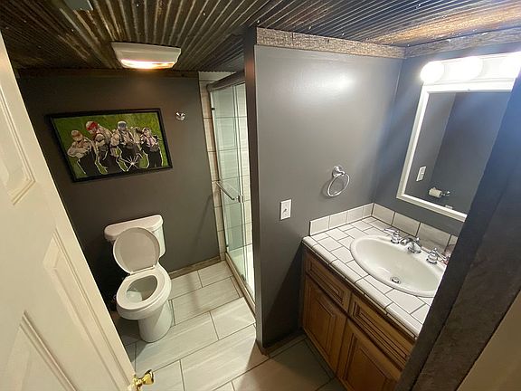 Basement full bath