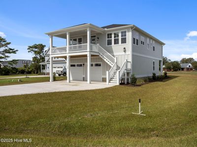 100 Wave Court, Newport, NC, 28570