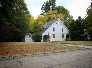 301 Overlook Dr, Alliance, OH 44601
