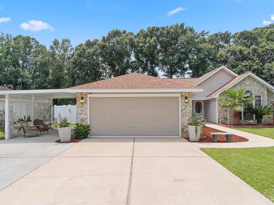 1st image of 2371 La Lar Ln