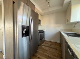 110 S Eucalyptus Ave APT 5, Inglewood, CA 90301