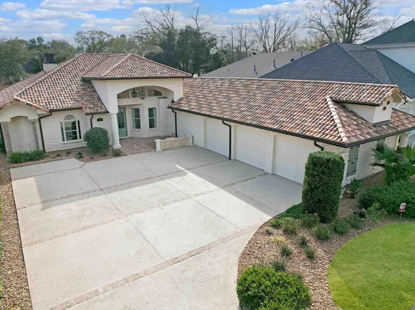 7470 Sevenoaks Ave, Baton Rouge, LA 70806