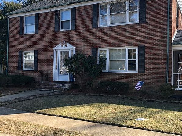 401 Crest Ave