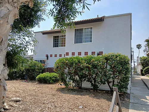 1947 Emerald St Photo 1