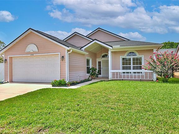 2nd image of 1554 MARGARETE CRESCENT DRIVE