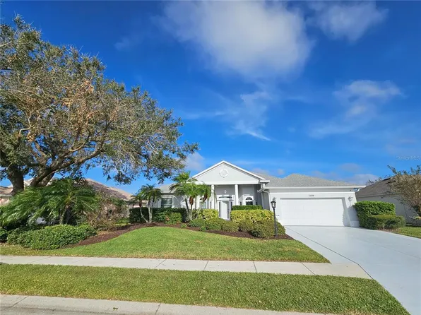 12109 Clubhouse Dr, Lakewood Ranch, FL 34202