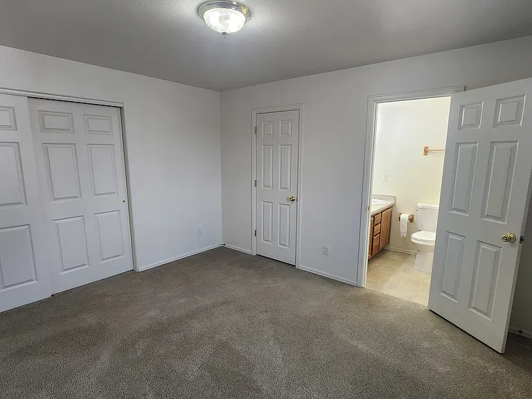 812 Barnwood Rd — Photo 14