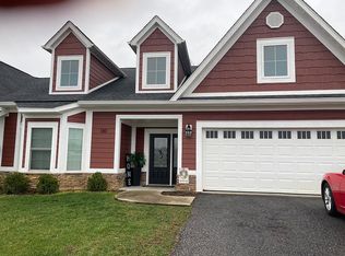 130 Honeysuckle Ln, Bristol, VA 24201