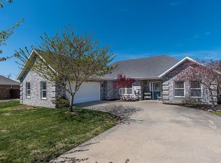 401 Blair Cir, Pea Ridge, AR 72751