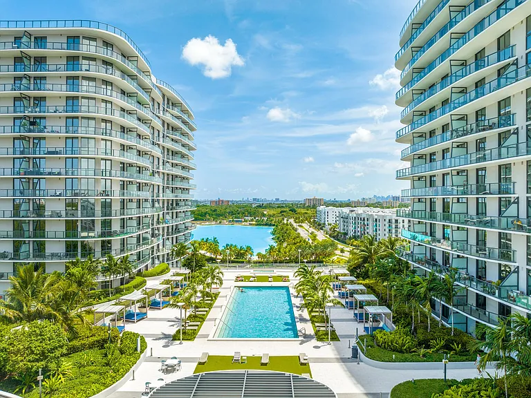 Welcome to SoLe Mia, a waterfront community in North Miami