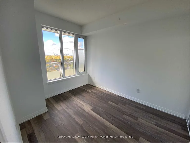 75 Canterbury Pl #1809 — Photo 4