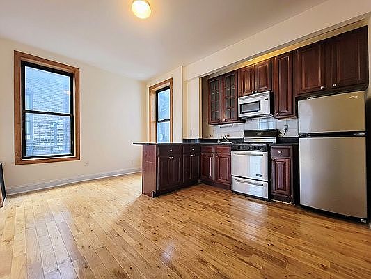 1st image of 274 W 19th St #4X
