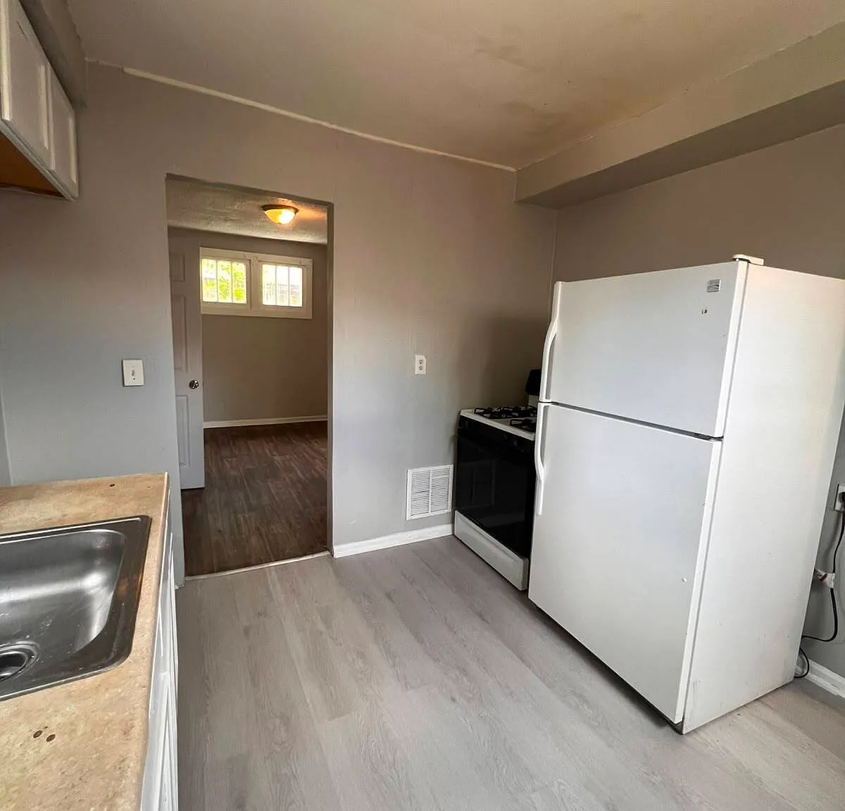 20124 Santa Rosa Drive - Detkaner LLC - — Photo 2