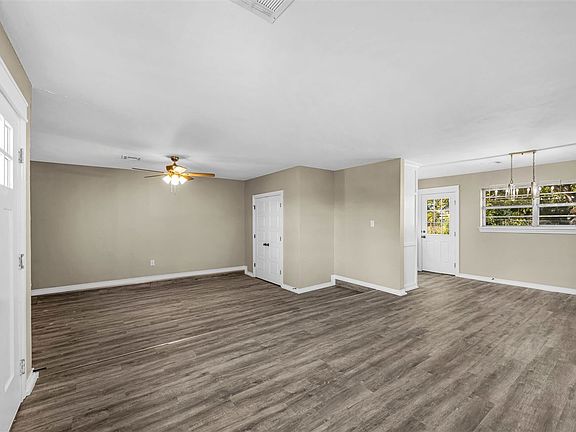 2nd image of 5603 NW Briarwood Dr