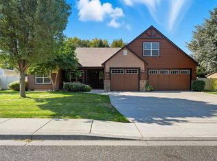 1641 Brantingham Rd, Richland, WA 99352