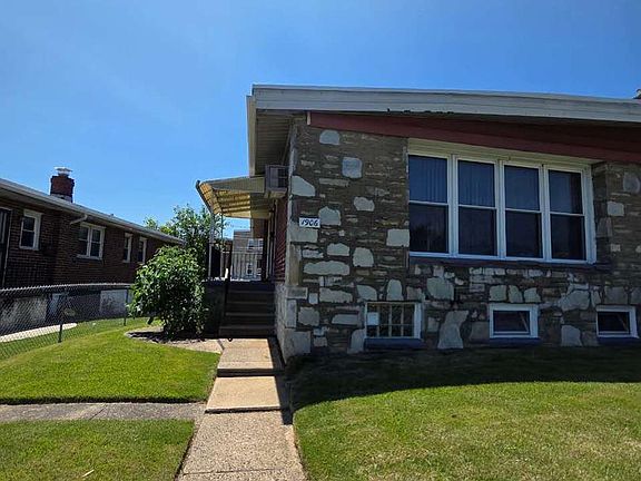 2nd image of 1906 Nester St