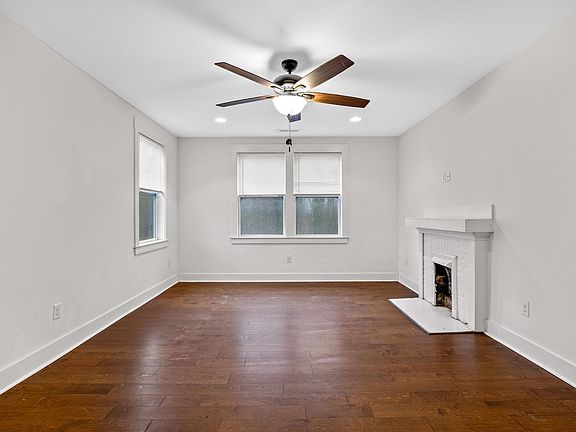 5th image of 158 Thelma Dr