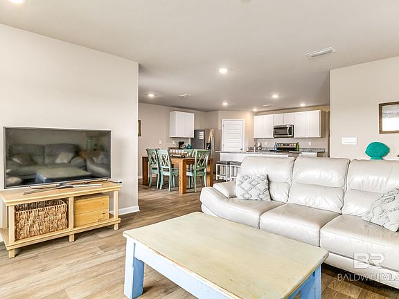 5th image of 12896 Prairie Field Dr