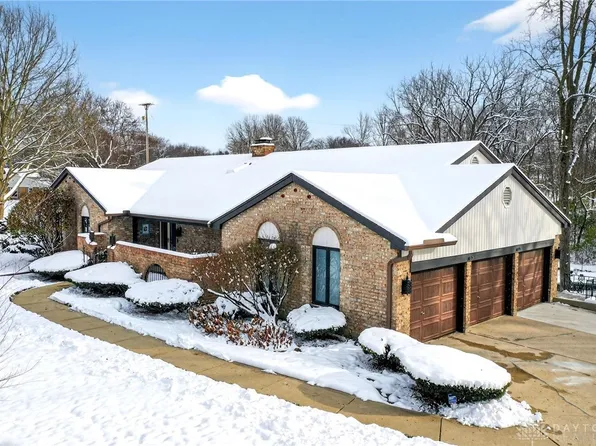 256 E Rahn Rd, Dayton, OH 45429