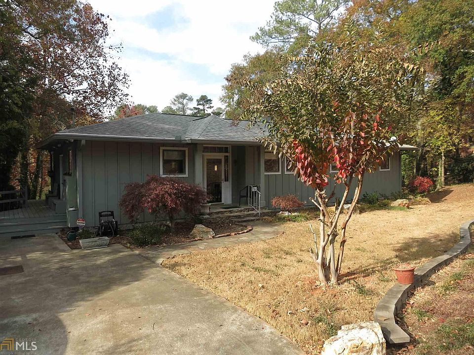 1st image of 112 Mimosa Dr SE