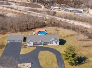 3747 Dennis Dr, Imperial, MO 63052