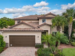 11257 Red Bluff Ln, Fort Myers, FL 33912