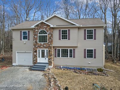 7500 Crestview Dr, Tobyhanna, PA, 18466