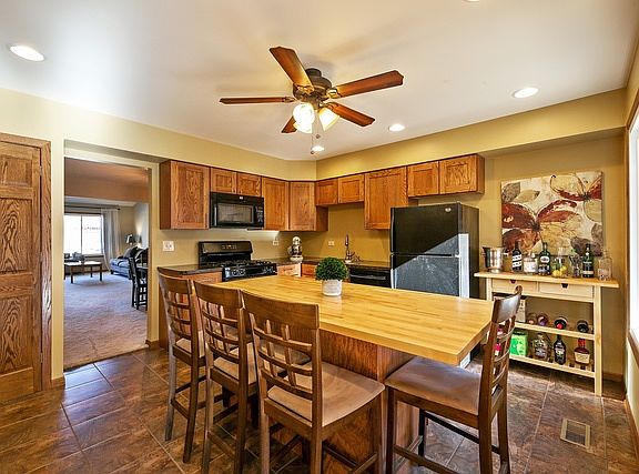 5th image of 317 Morningside Dr APT B