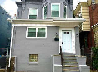 5902 Addison St, Philadelphia, PA