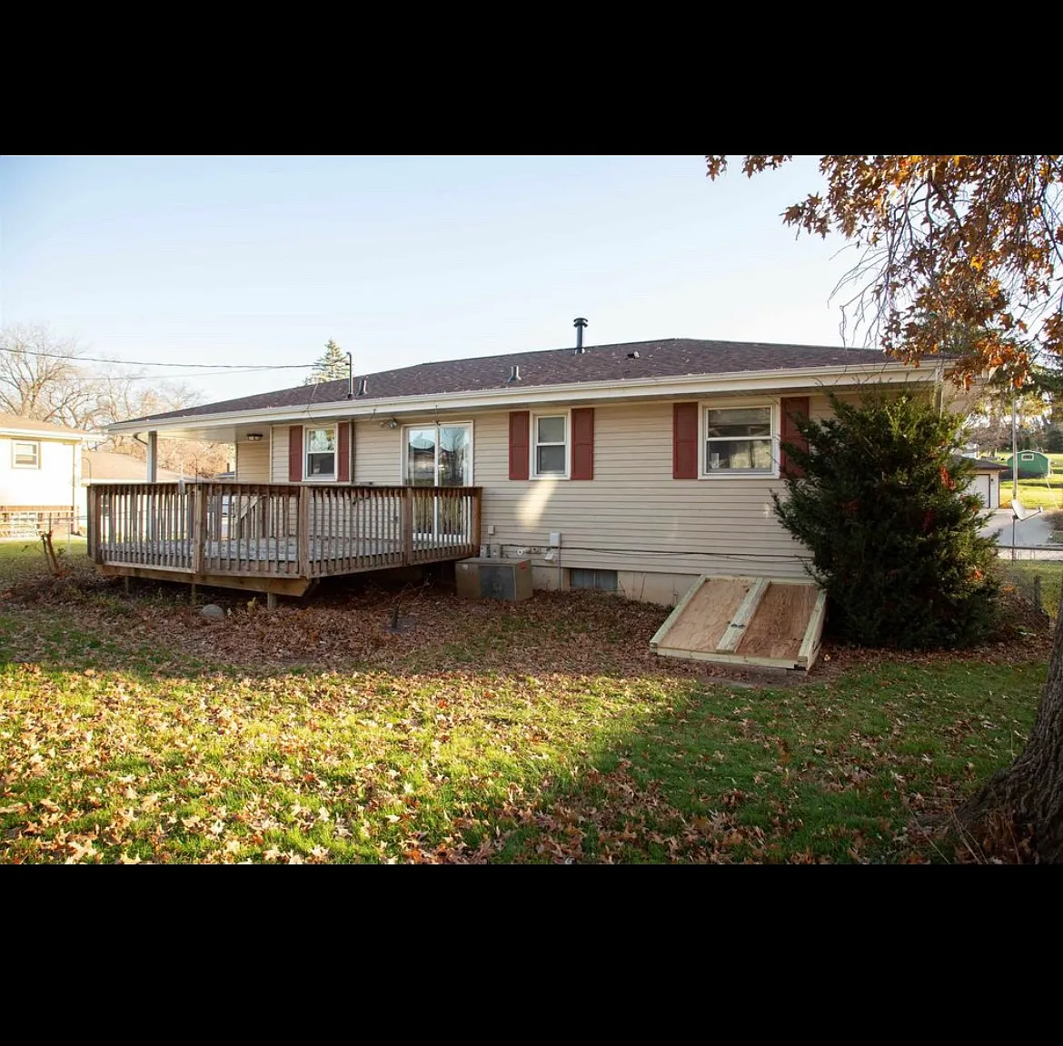 3 bed, 1200 sqft, $1,750 — Photo 4