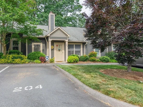 204 Tabor View Ln, Winston Salem, NC 27106