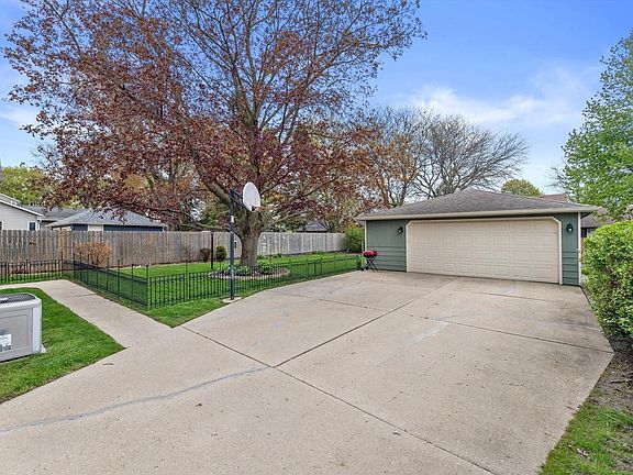 4th image of 9015 W Cold Spring ROAD