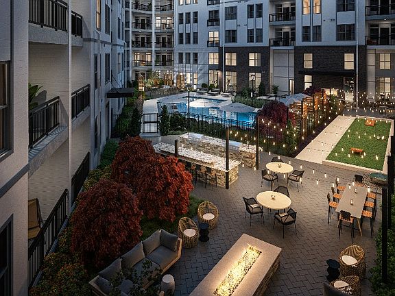 Elan_PowersFerry_Courtyard