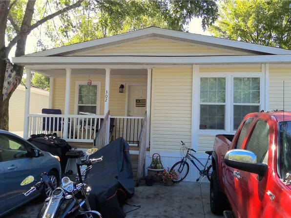 302 Westwoods, Amherst, OH 44001