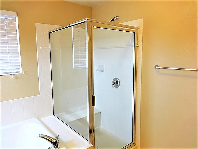 3835 Aspen Hollow Ct — Photo 18