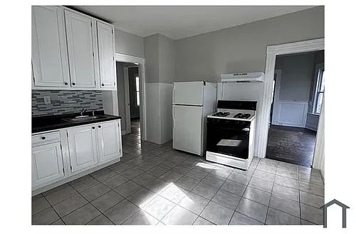 1165 Noble Ave Photo 1