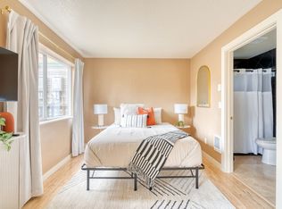 3511 S Corbett Ave #Id1611824p, Portland, OR 97239