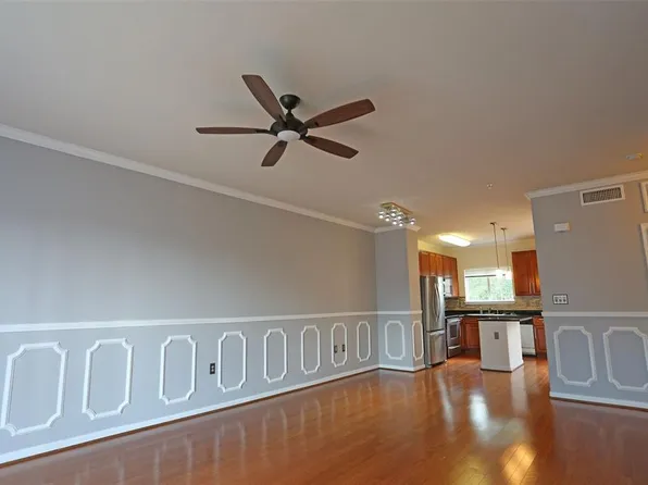 9200 Westheimer Rd APT 1002, Houston, TX 77063