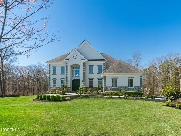 19 Lakeside Drive, Jackson, NJ 08527