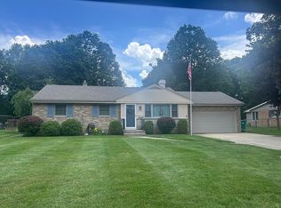 1522 Plumtree Ave, Portage, MI 49002