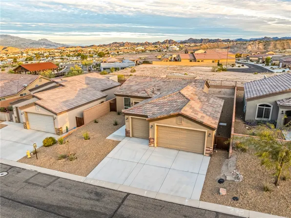 2673 Kingman Dr, Bullhead City, AZ 86429