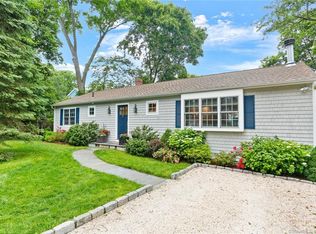 72 Rockledge Dr, Stamford, CT 06902