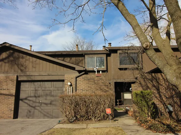 2553 Meade Ct, Ann Arbor, MI 48105