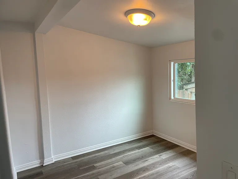 4037 National Ave — Photo 14