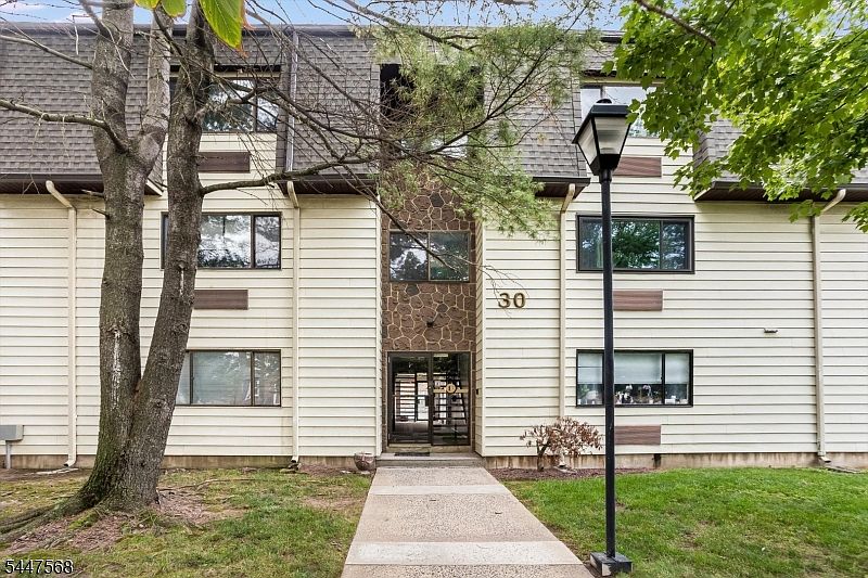 1st image of 46 Watsessing Avenue Ub15 BLDG 30 #Ud15