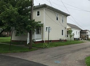 117 Market St, Waynesburg, OH 44688