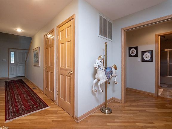 5th image of 211 Brown St APT 1