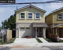 1st image of 555 Chesley Ave