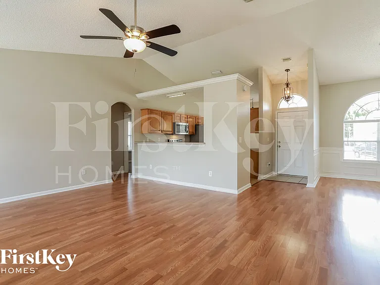 2996 Majestic Oaks Ln — Photo 3